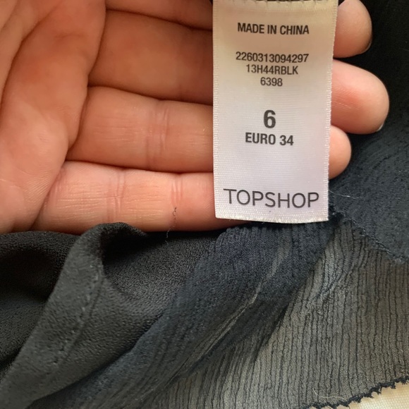 Topshop | 6 - Picture 2 of 7